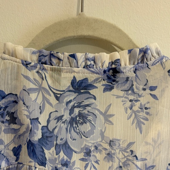 Zara Blue Floral Ruffle Button-Front Blouse - Picture 4 of 6